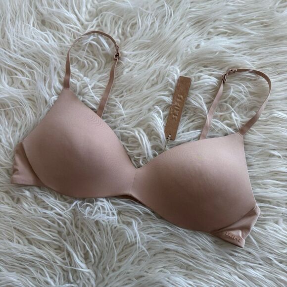 Skims Wireless Form Push Up Plunge Bra Clay Size 36A - Picture 4 of 8